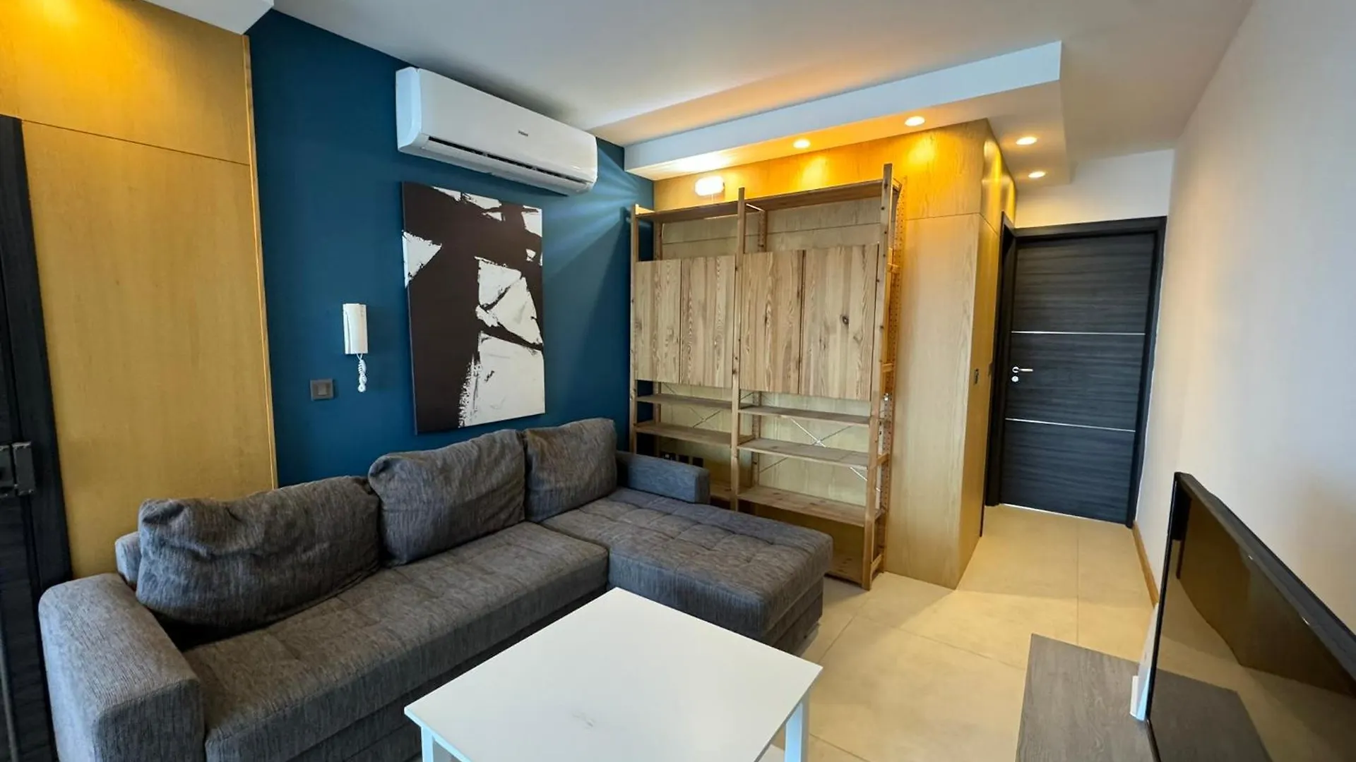 Giuliani Seafront Penthouse 16 Apartment Saint Julian's
