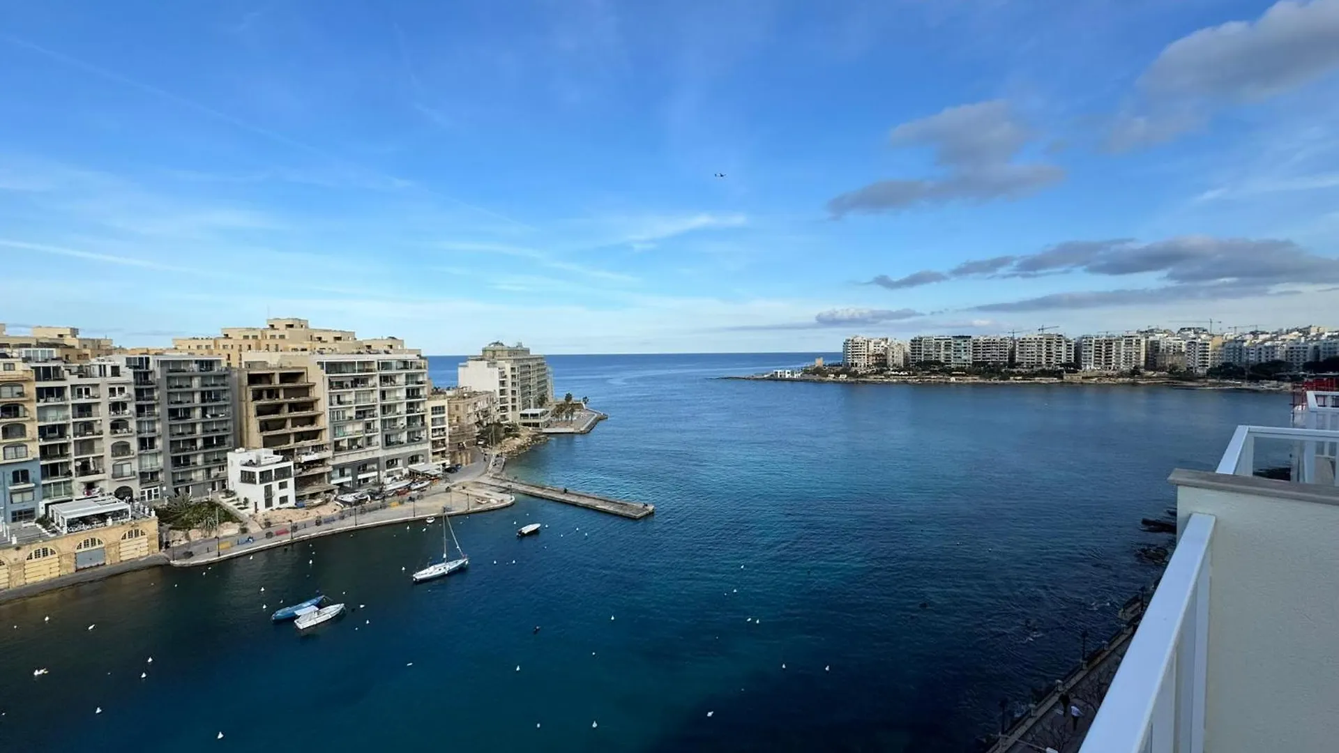 Giuliani Seafront Penthouse 16 Apartment Saint Julian's